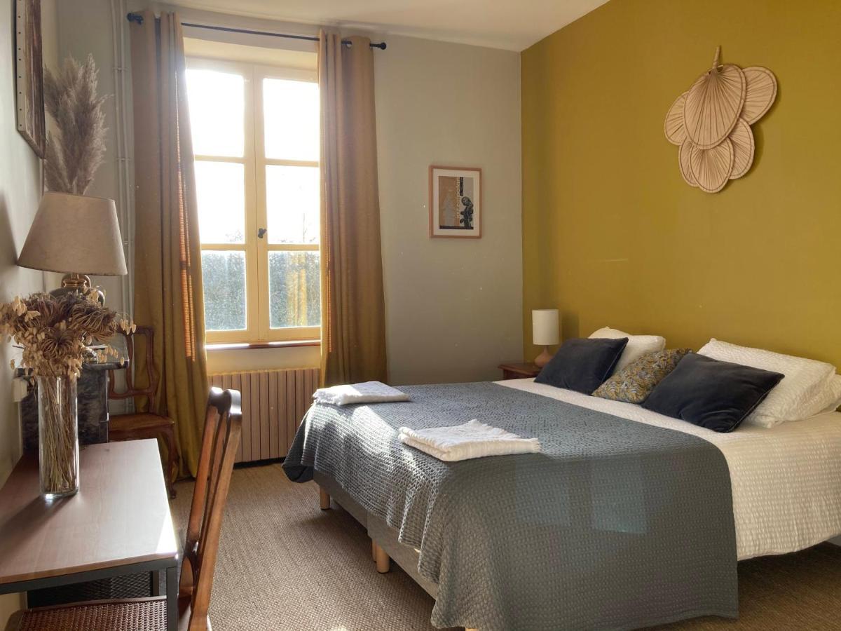 Maison D'Hotes La Doucelle Culture Et Bien-Etre Lignieres-Orgeres Bagian luar foto