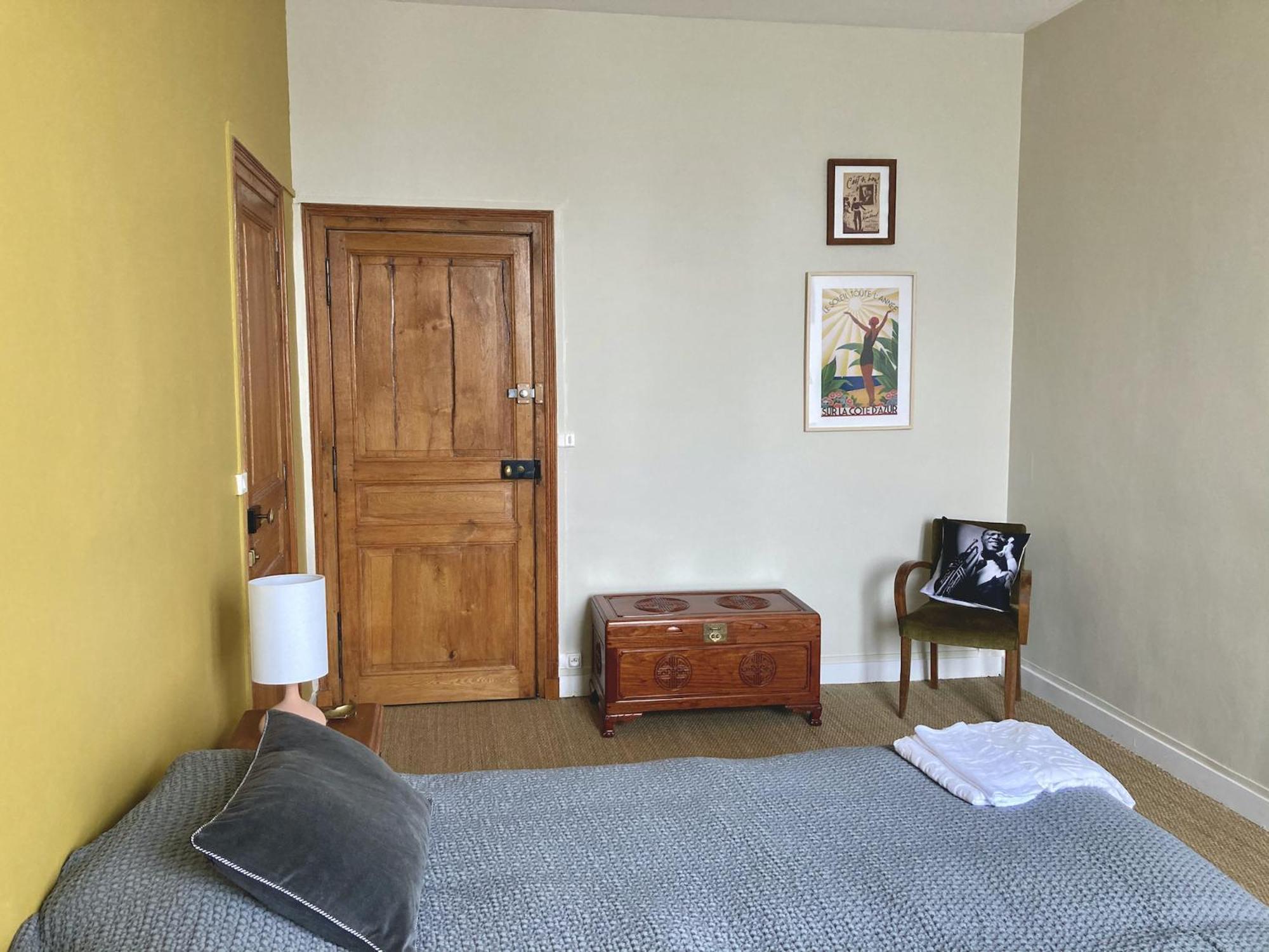 Maison D'Hotes La Doucelle Culture Et Bien-Etre Lignieres-Orgeres Ruang foto